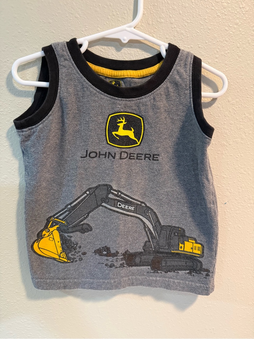 John Deere 3T tank room